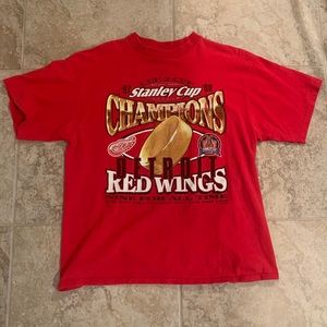 Vintage Detroit Red Wings Stanley Cup T-shirt
